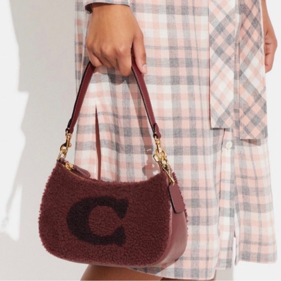 Coach Teri Shoulder Bag With Coach Motif new - Picture 2 of 13